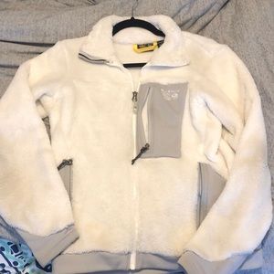 Mountain Hardware fleece jacket